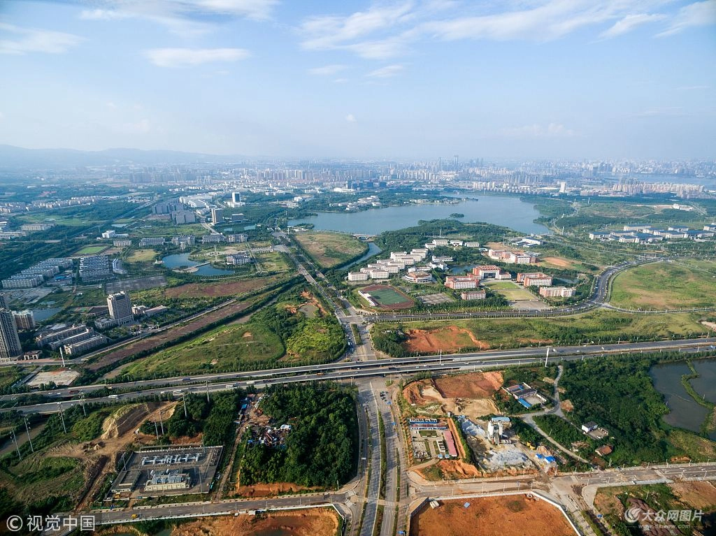 Projeto de fornecimento de material da rede rodovi&aacute;ria municipal, cidade nova de Jiulonghu, Nanchang